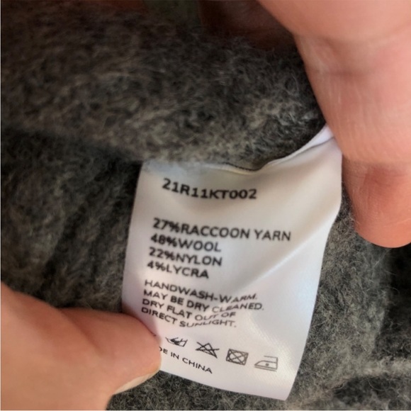 Nap Loungewear Raccoon Fur Sweater - Picture 12 of 12